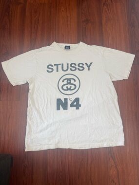Stussy Men's White Graphic Logo T-Shirt - N°4